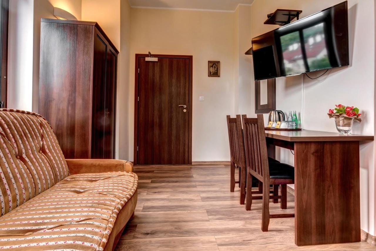 Hotel Charlotta Jedlina-Zdroj Dış mekan fotoğraf